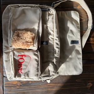 Old school Athalon orvis x thinsulate fly fishing bag.